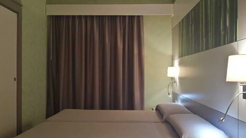 Hotel Sabiote Pineda de Mar